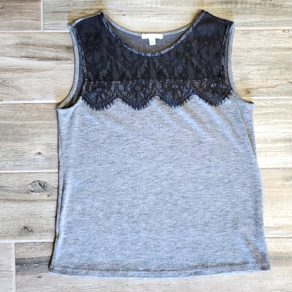 Soprano grey w black lace tank size small